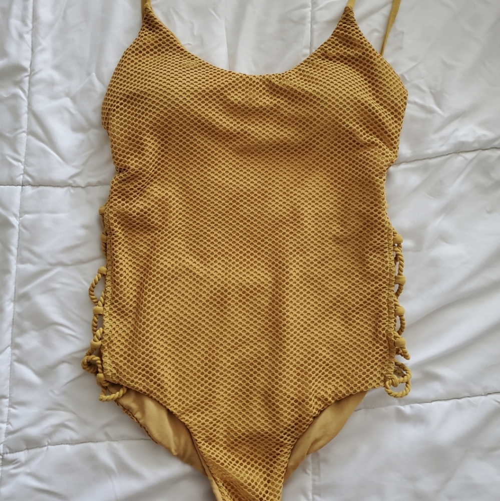 Billabong Textured One Piece Swimsuit Medium